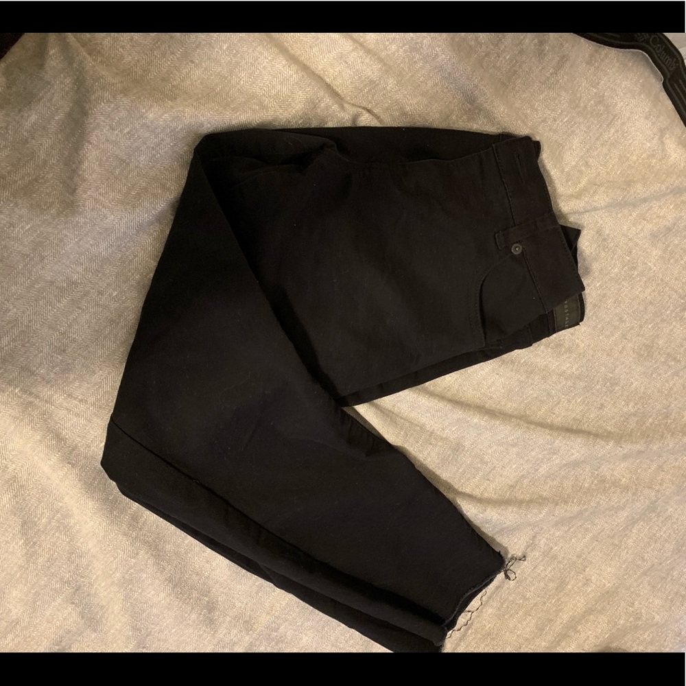 capris